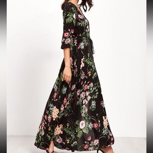 Noir Daisy Monochrome Maxi Shirt Dress - Bold Floral Print Button-Down